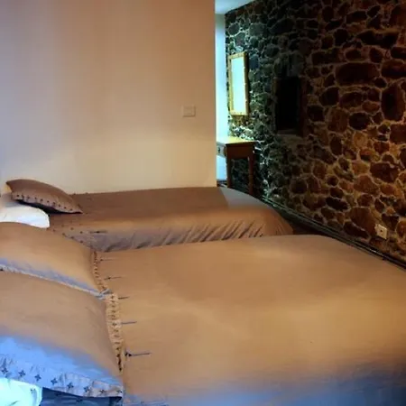 Ardora Konukevi Puebla de Trives